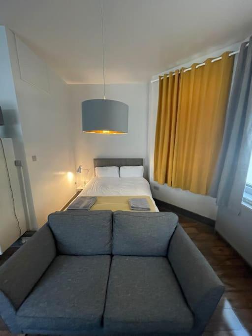 1 Comfortable Studio Apartment Brighton Bagian luar foto
