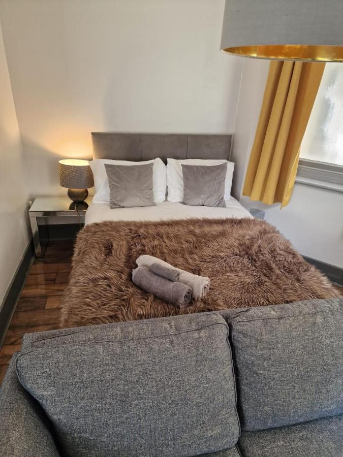 1 Comfortable Studio Apartment Brighton Bagian luar foto